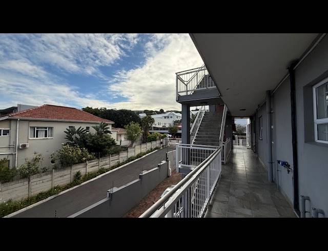 2 BEDROOM APARTMENT RENTED IN MORNINGSIDE
